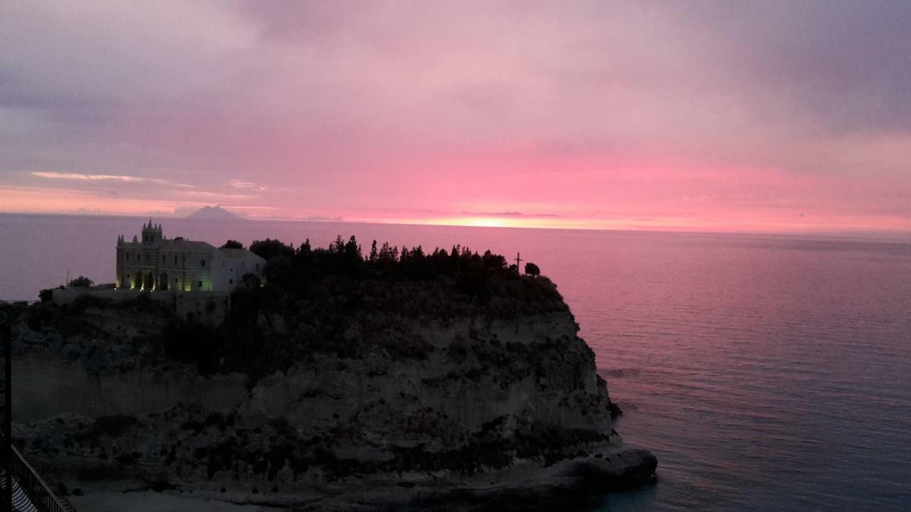 Locanda del Sole Tropea Bed and Breakfast Ricadi Esterno foto